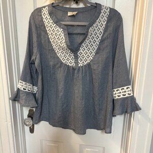 Ember Gray w/Cream Lace Design on Neck & Sleeves Women's Blouse-Size Large